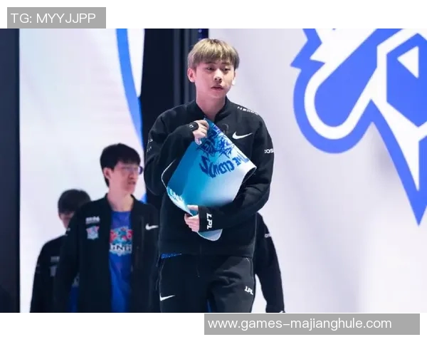 S15LOL全球挑战赛中LNG战队耐力表现的深度分析与点评